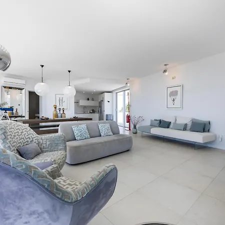 Coolhouses Algarve Luz, Casa Salgadeiras *