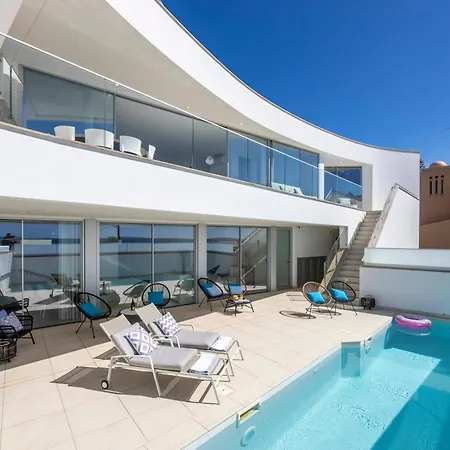 Coolhouses Algarve Luz, Casa Salgadeiras *